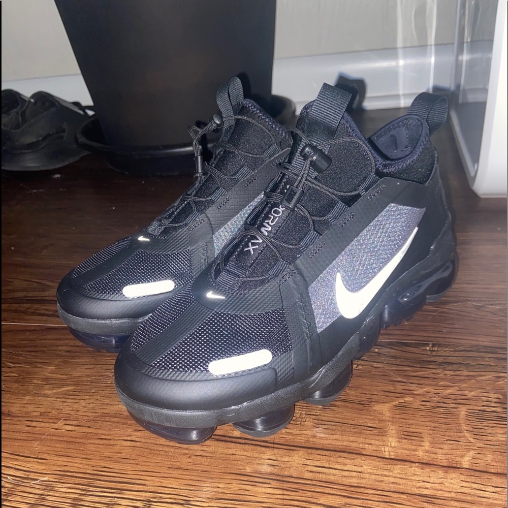 Black Nike Vapormax